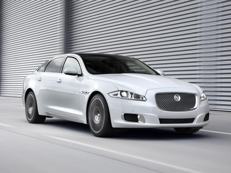  Jaguar XJ Ultimate 2012 года  (фото 26 из 54)